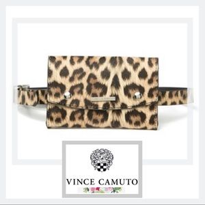 🆕 NWT VINCE CAMUTO Leopard Belt Bag